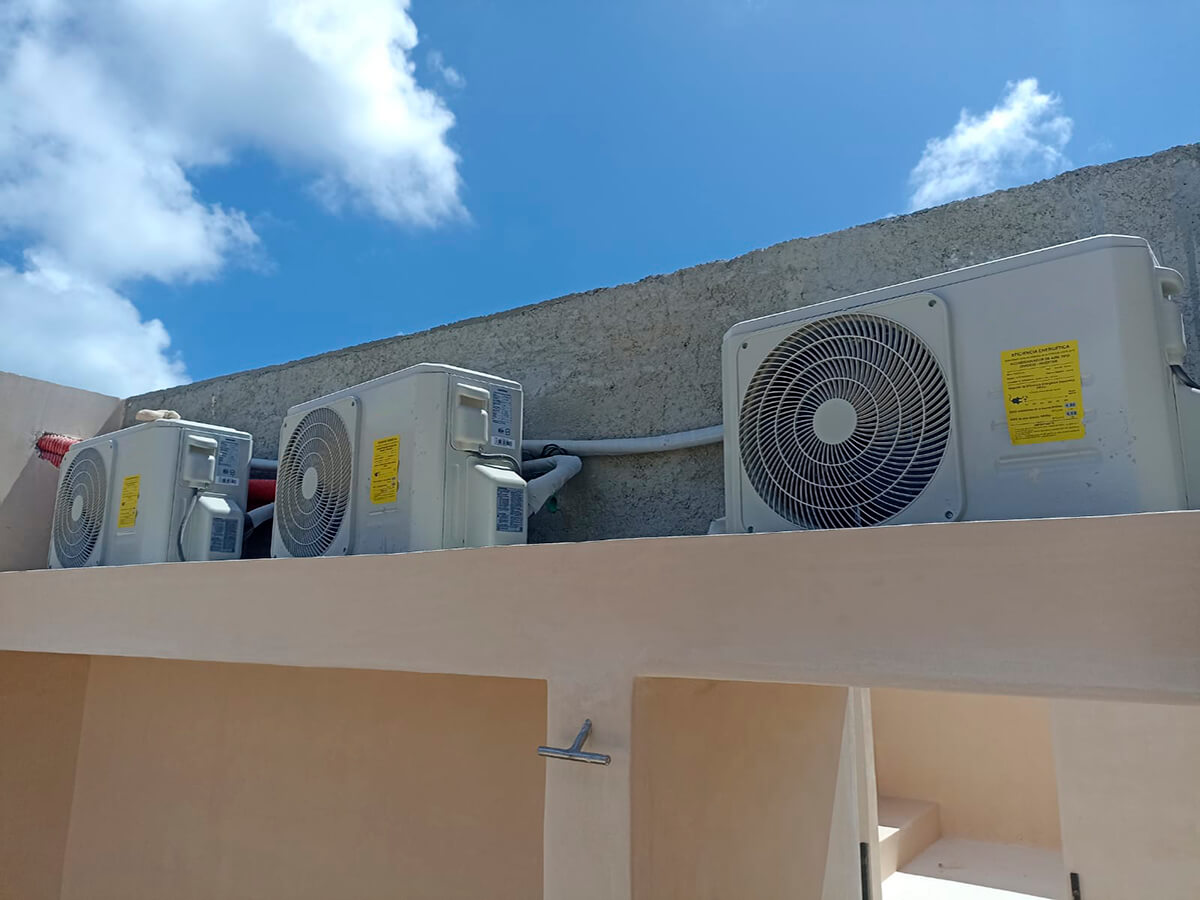 Instalación Aires en Maza Construcciones